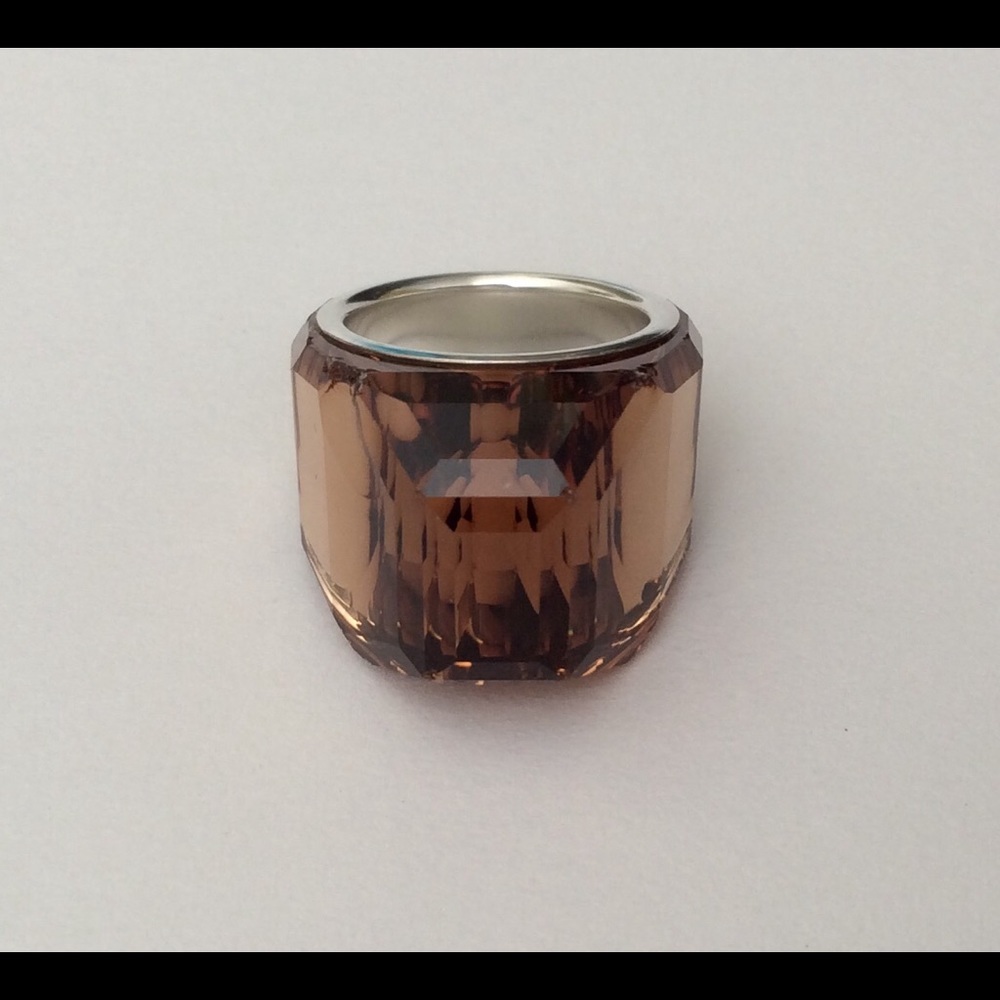 Swarovski crystal ring (champagne)